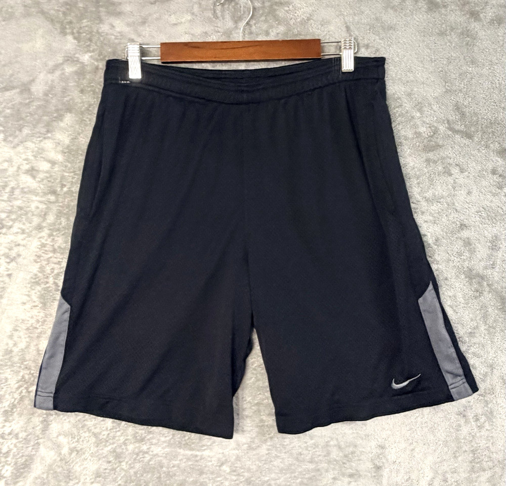 Nike Mens Medium Black Mesh Athletic Shorts Dri-Fit Gym Workout Running Shorts