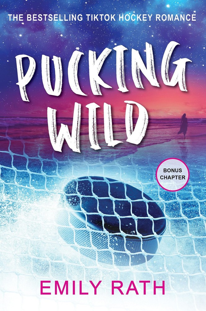 Pucking Wild: A Reverse Age Gap Hockey Romance (Jacksonville Rays Hockey) - ...