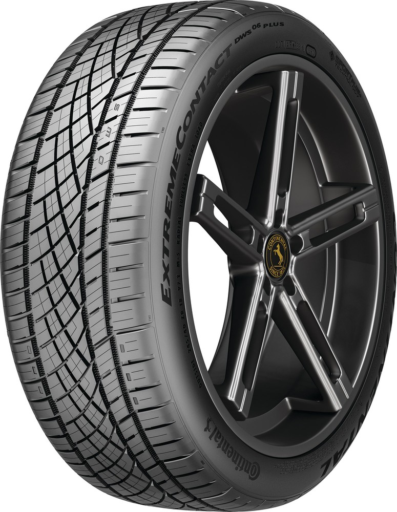 Continental ExtremeContact DWS06 Plus 225/50ZR17 High-Performance All-Season Tire