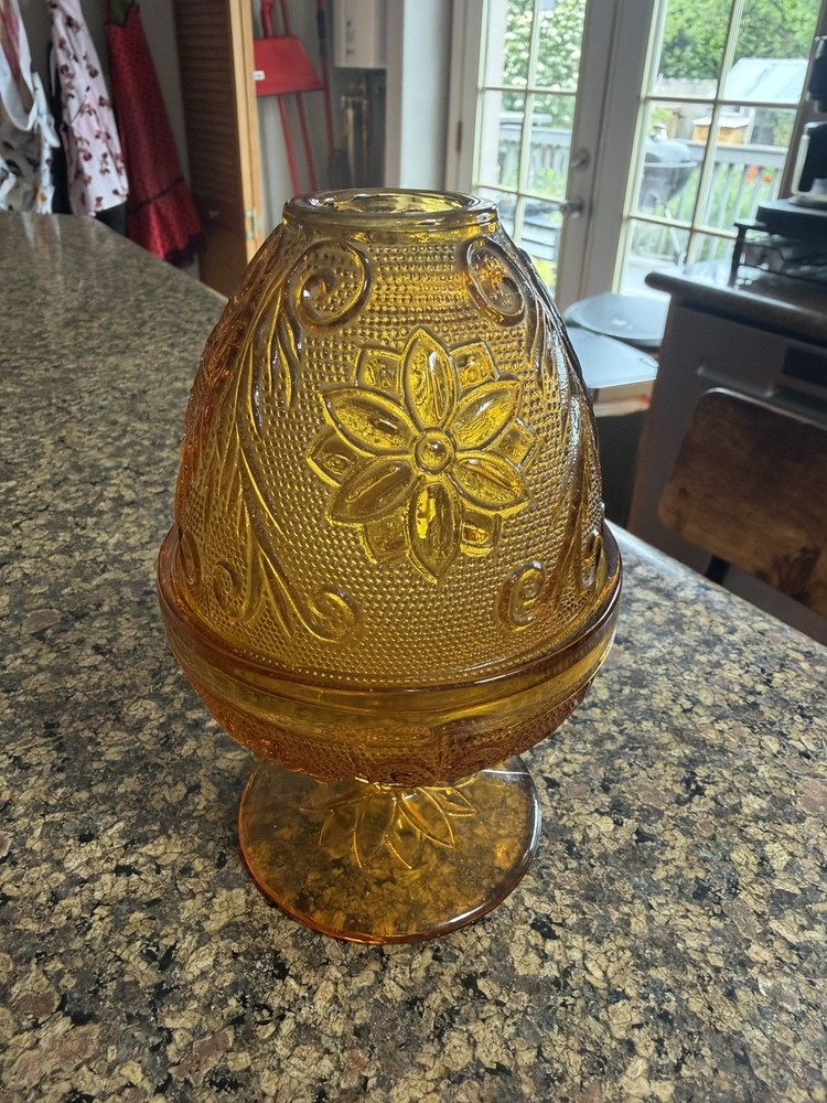 VTG Tiara Indiana Glass Amber Fairy Lamp.