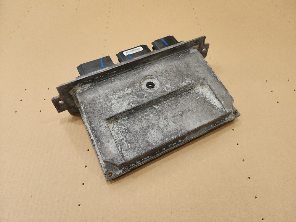 2010 MAZDA TRIBUTE MARINER ESCAPE OEM ENGINE CONTROL MODULE ECM 8L8A-12A650-ABC