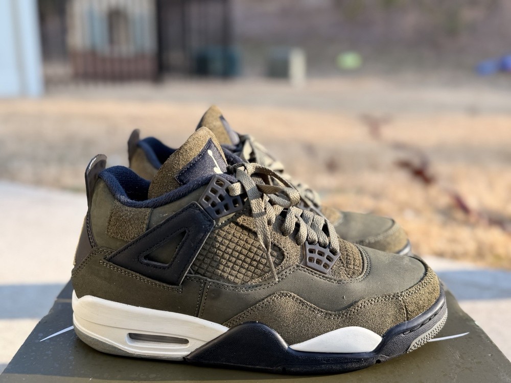 Jordan Air Jordan 4 Retro SE Craft Olive Black White FB9927-200 Sneaker Man 7.5