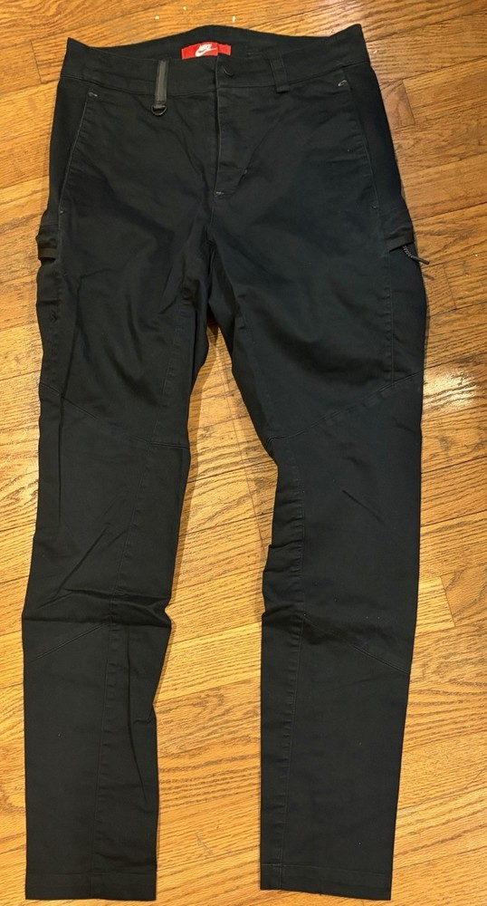 Nike Sportswear Tech Woven Tapered Pants Black