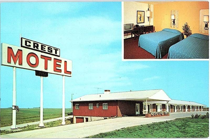 Postcard MOTEL SCENE Williamsburg Iowa IA a/01 AI6651