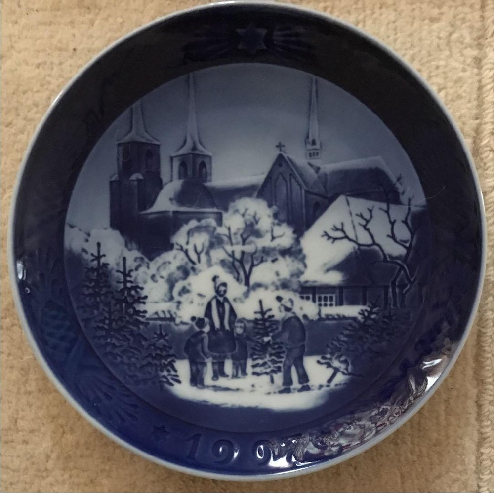 Royal Copenhagen Christmas Year Plate Used