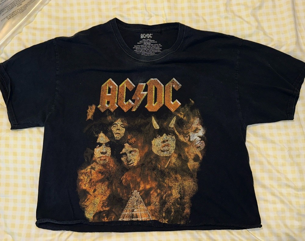 AC/DC Rock Band T-shirt Large Concert Festival Wear 1979 North American  #638