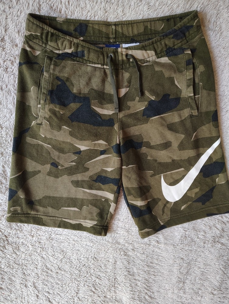 Nike Sportswear Club Fleece Men's Shorts Size S Olive Green Camo