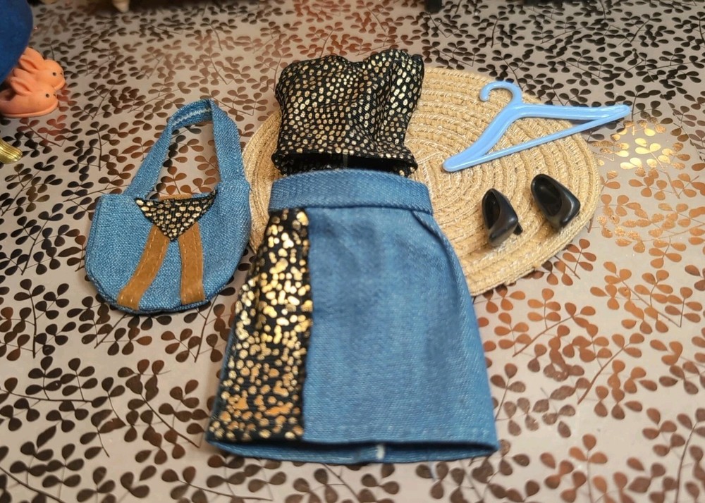 Vintage Barbie Clone Outfit - Skirt, Top, Matching Purse, Shoes & Hanger