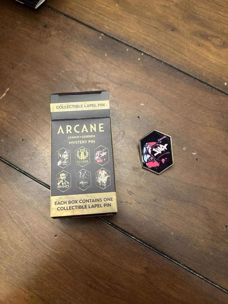 Collectible Pin: Jinx - Arcane - League Of Legends - OPEN - New