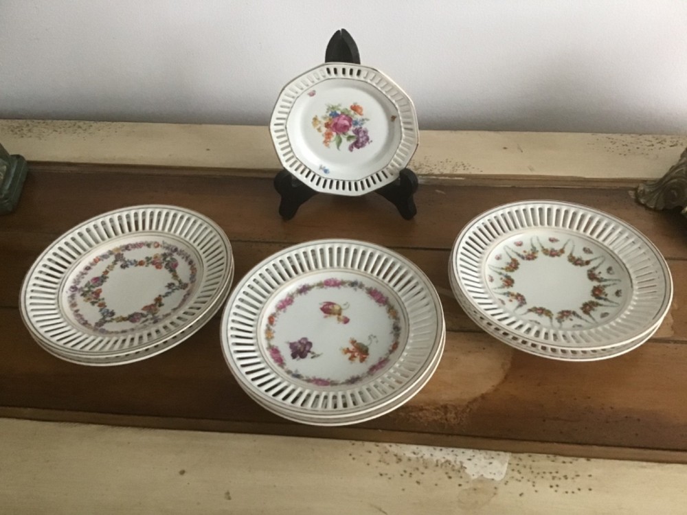 Lot Of Seven C.s. Bavaria Reticulated Pierced Edge 6 1/8 .