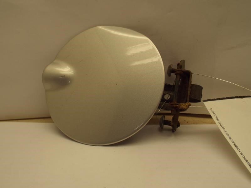 LIBERTY   2011 Fuel Filler Door 240981