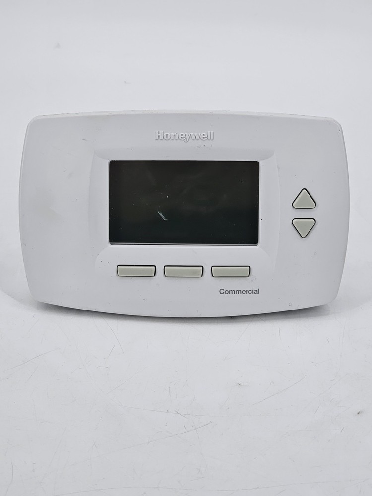 Honeywell TB7220U1012 Commercial Pro Large Screen Programmable Thermostat