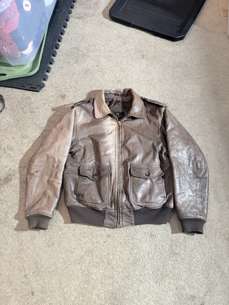 Abercrombie & Fitch Vintage 80s Leather Bomber Jacket size large Dark Camel