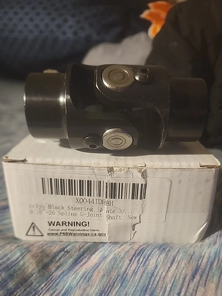 9/16-26 Spline to 3/4 DD Universal Steering Shaft U-Joint Coupler in Black