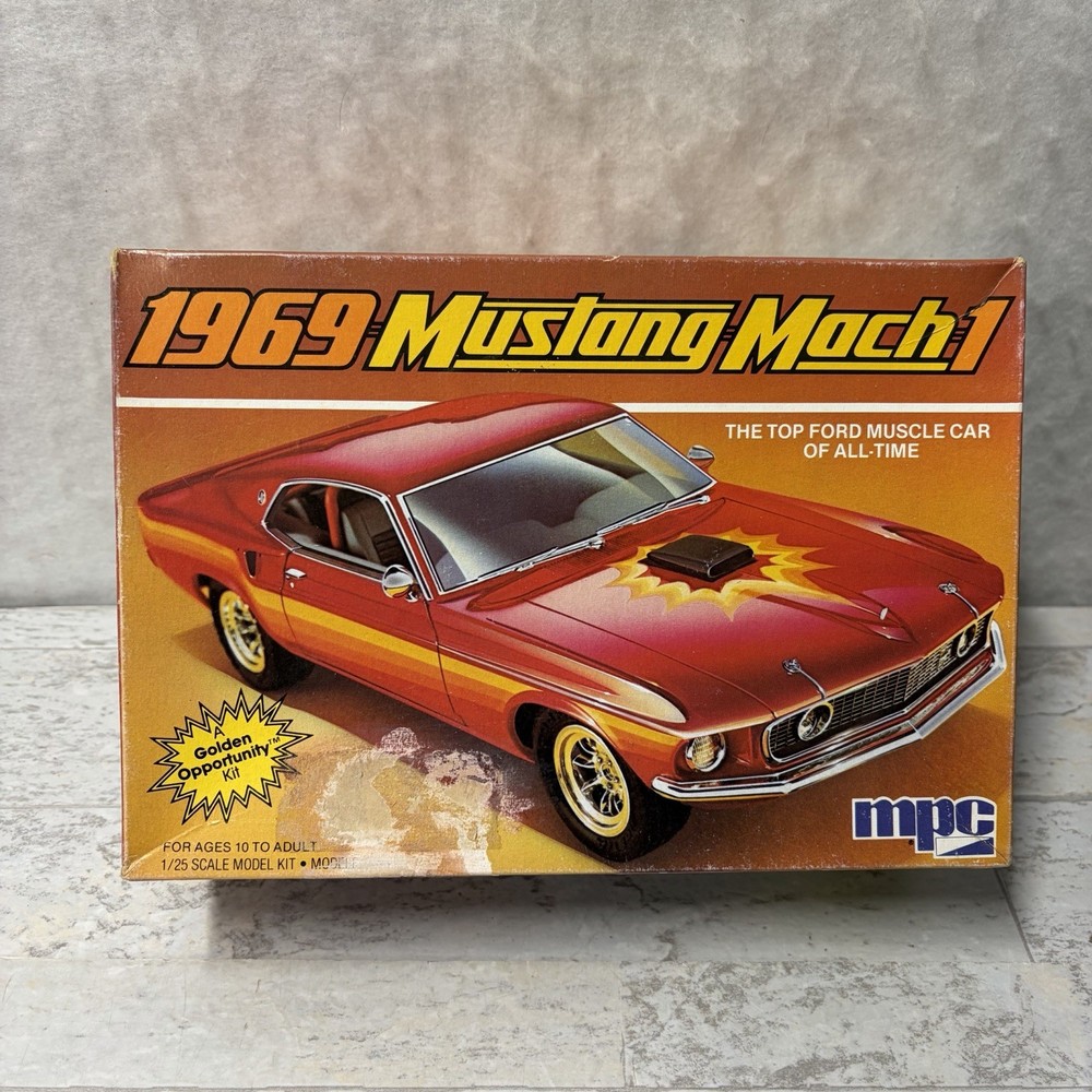MPC 1:25 Scale 1969 Mustang Mach 1 plastic Model Kit # 6319 - Open Box Red