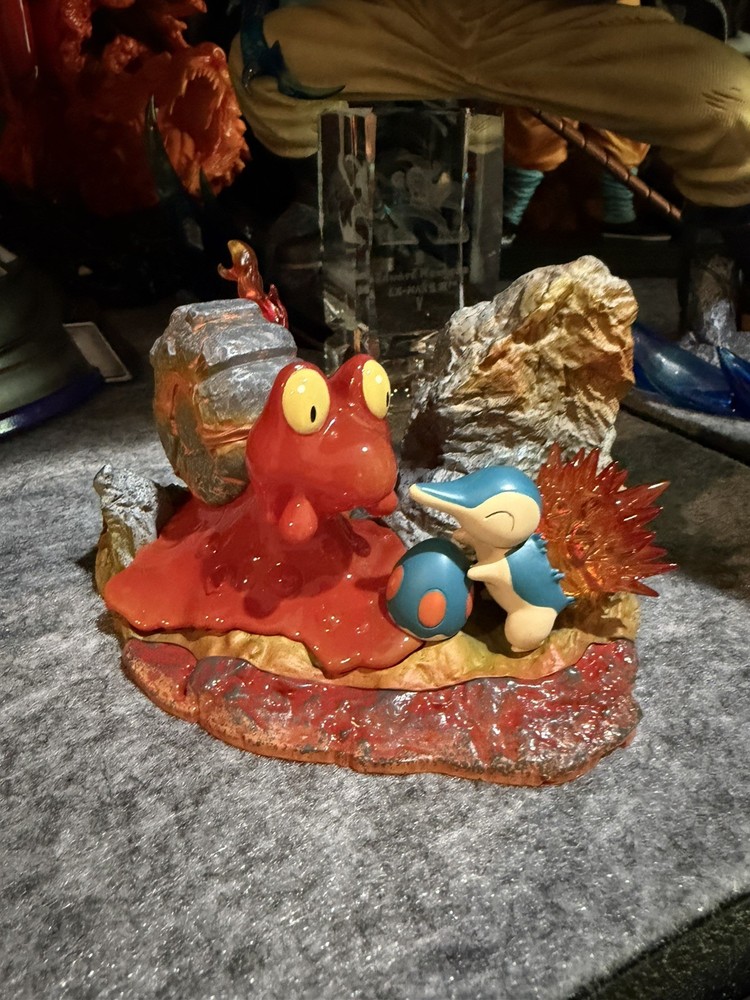 Pokemon Cyndaquil Slugma Resin Statue Display Figure Collectible
