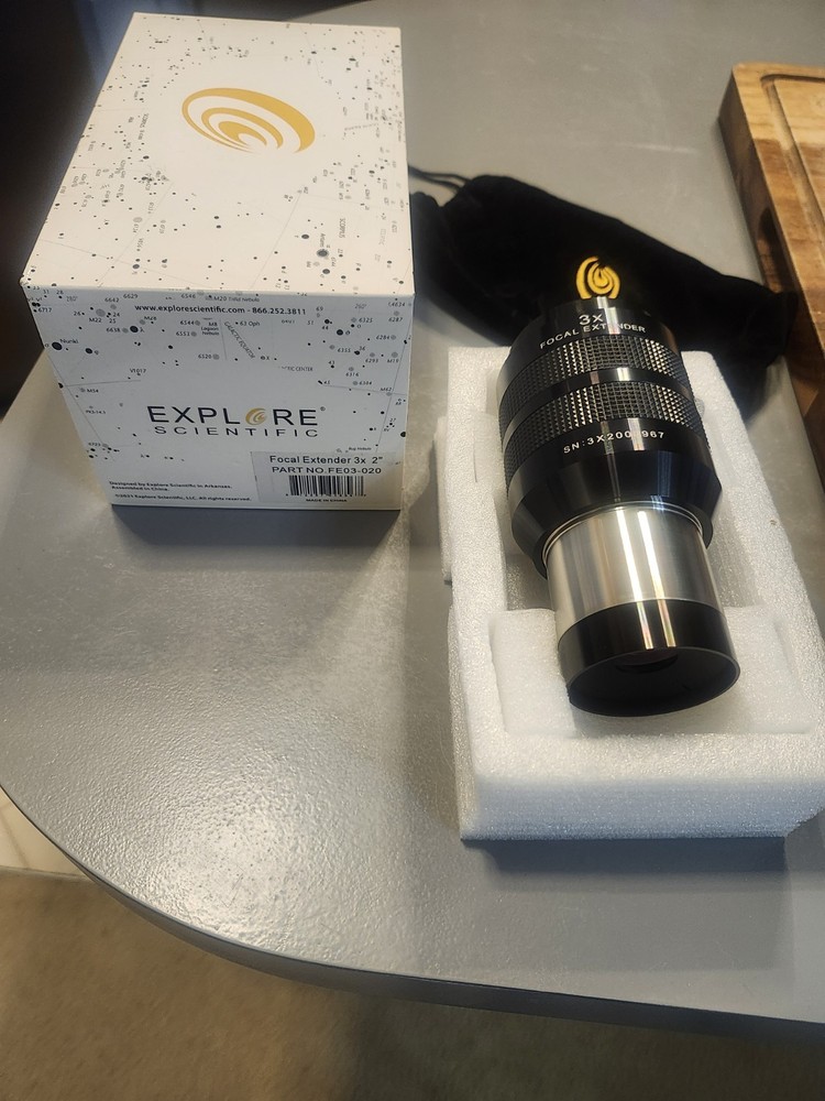 Explorer Scientific 3×2 Inch Barlow Lens Open Box. Includes a 9mm Apertura Lens.