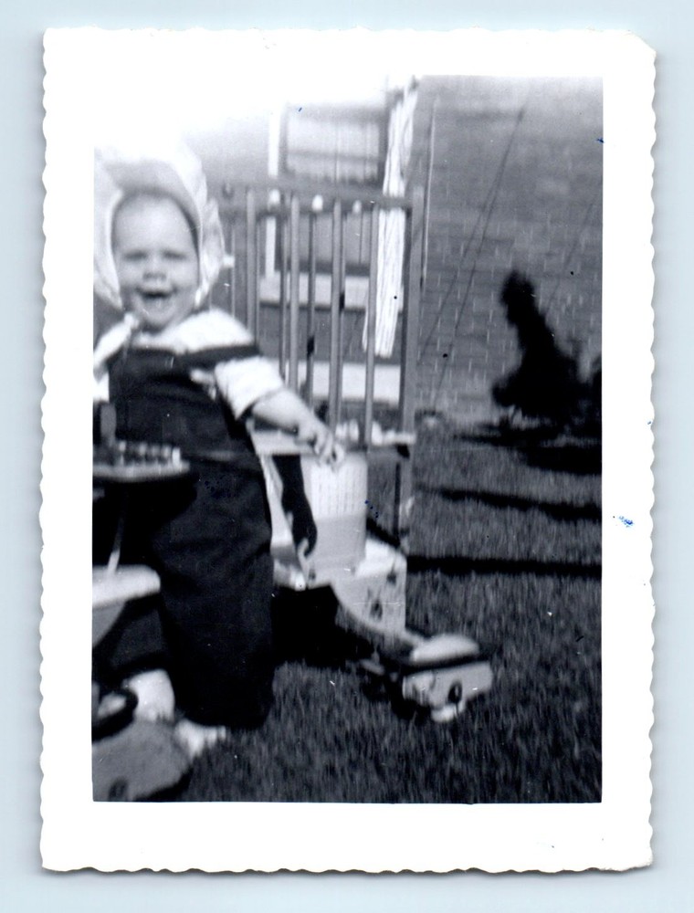 Old Vintage Photo SOLO SMILING TODDLER IN YARD PLAYPEN STROLLER SNAPSHOT PIC