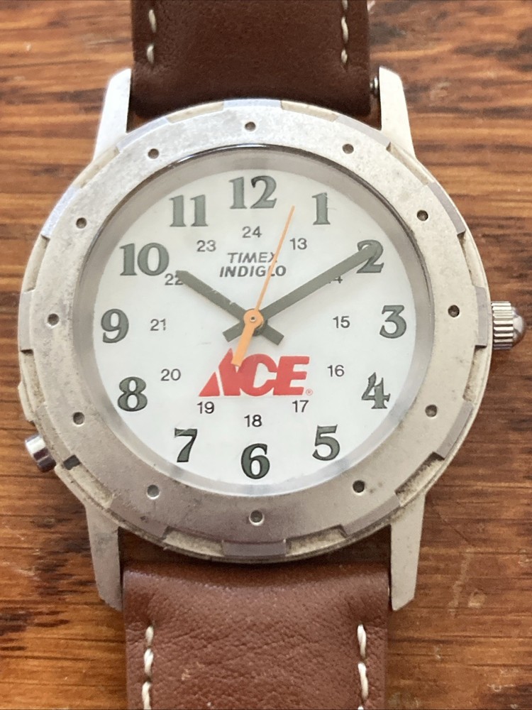 Men's TIMEX Running Watch with Leather Band - New Battery - Sold As Is - NR-image