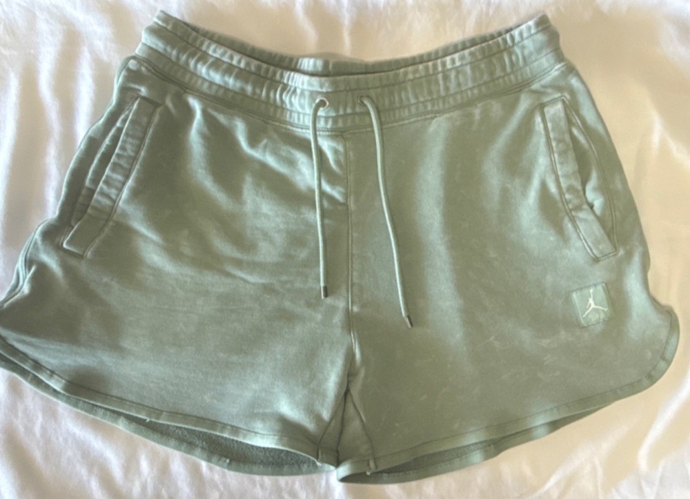 Jordan Women's Green Knit Athletic Shorts Drawstring Pockets Sports Activewear