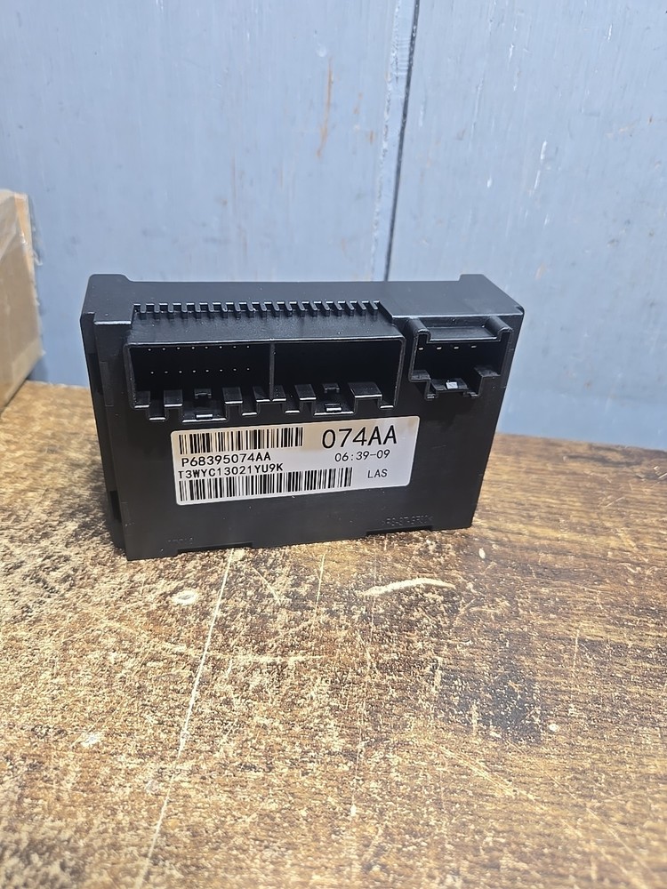 Programmed Transfer Case Control Module For 2014 2015 Jeep Grand Cherokee Dodge