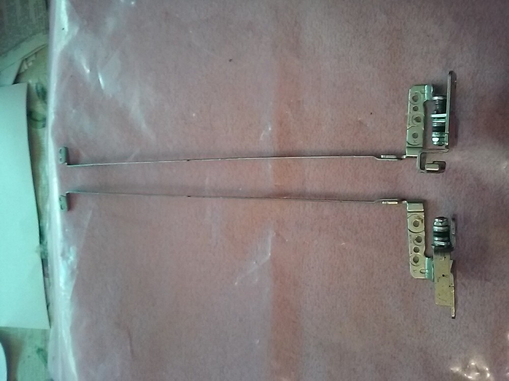 Acer 7250 LCD Screen Hinges Rails Left and Right Replacement-image