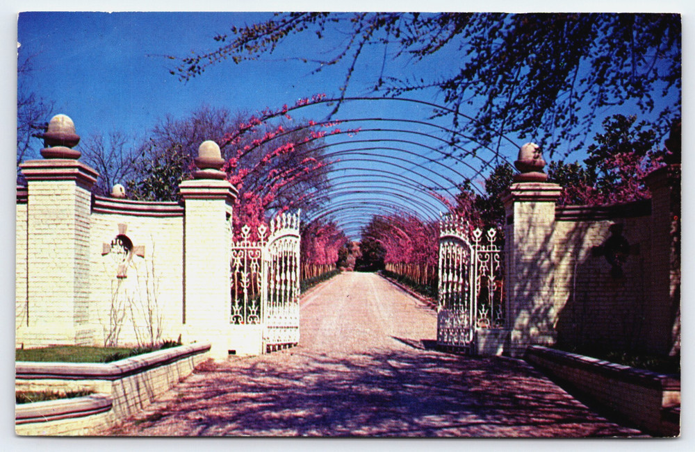 Weatherford Texas Tx Gardens Of Douglas Chandor Gate Vintage Photo Postcard
