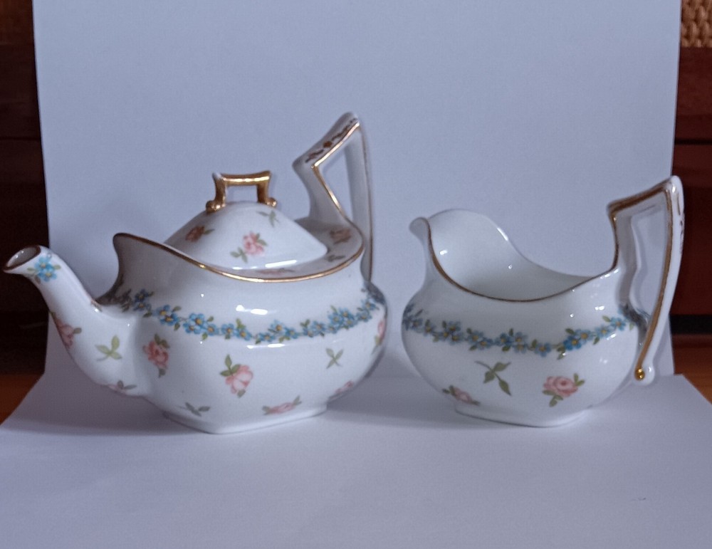 Vintage T&V Limoges France Hand Painted 2 Piece Teapot 4.25