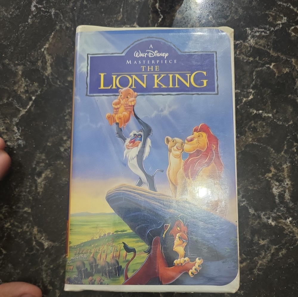 The Lion King VHS 1995 Disney Tape Kids Animation Masterpiece Vintage Clamshell