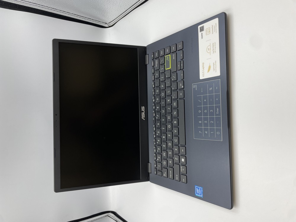 ASUS 14.0 HD Laptop - Intel Celeron N4020, 4GB RAM, 64GB eMMC, Windows 11