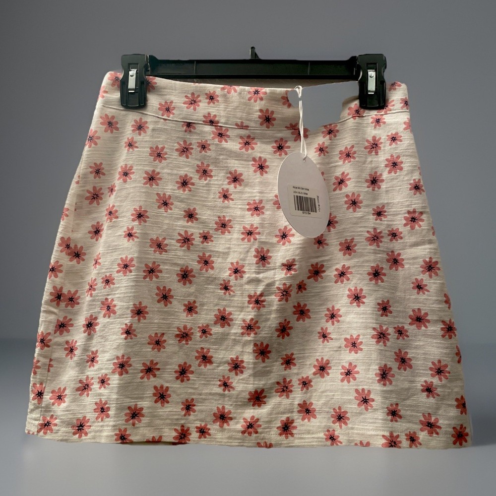 NWT Y2K Princess Polly  Alicya Mini Skirt Beige Floral Pale Floral size 4 Trendy