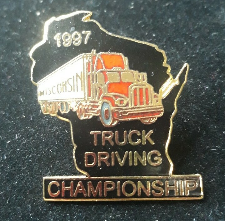Wisconsin TRUCK DRIVING CHAMPIONSHIP 1997 pinback lapel pin back button J50D
