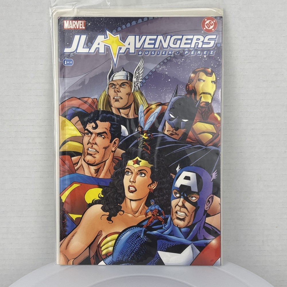 JLA AVENGERS 1 of 4 MARVEL/DC Comic George Perez and Kurt Busiek 2003