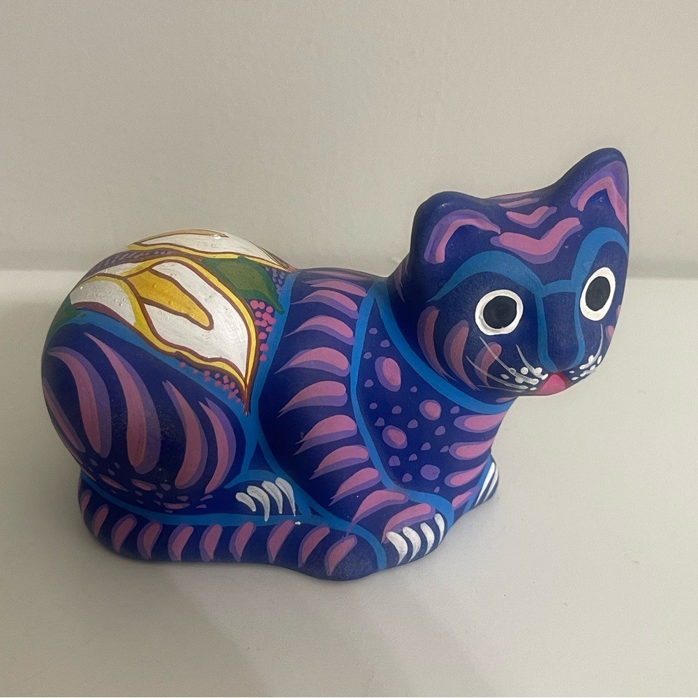Mexican Folk Art Hand painted Colorful Cat Figurine