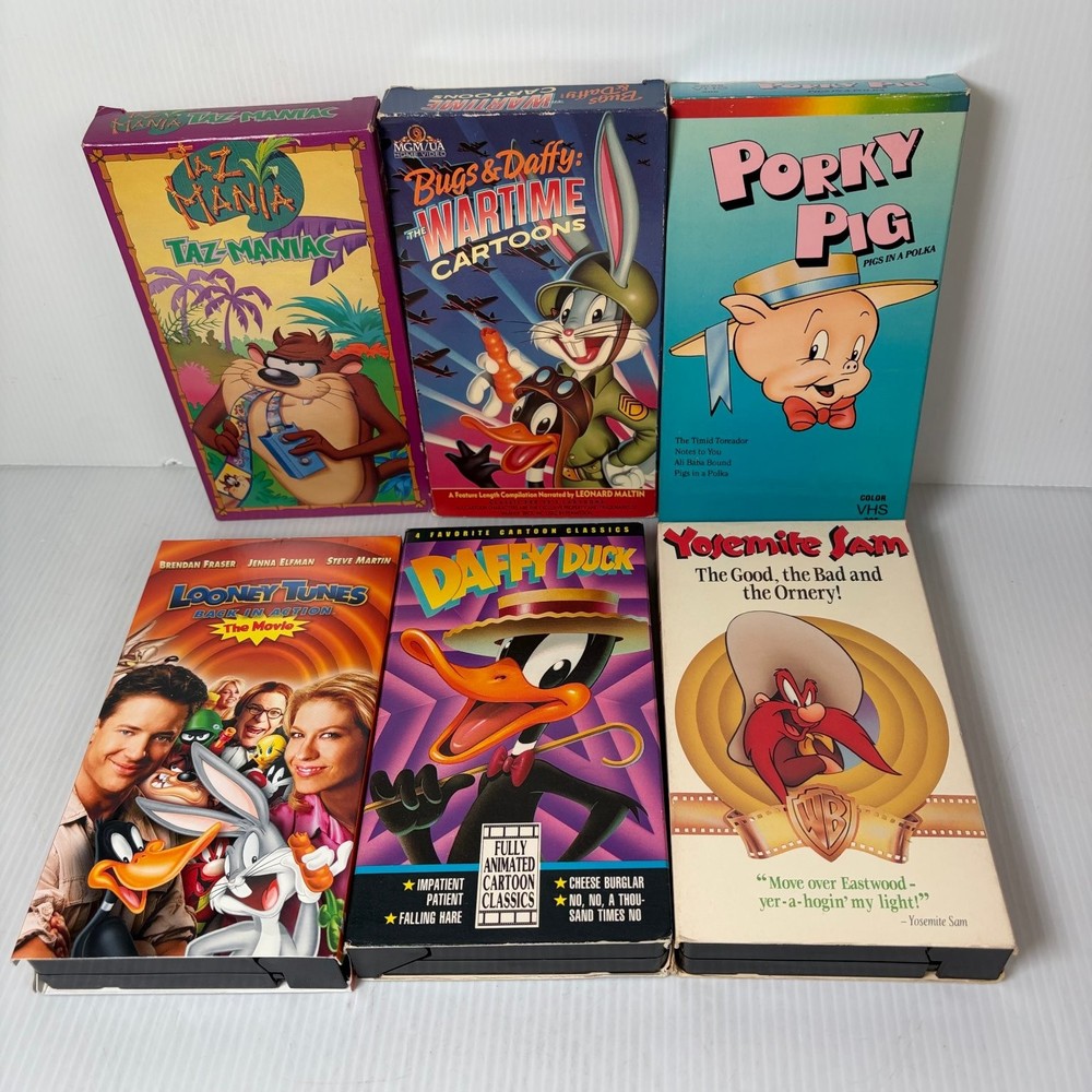 Vintage Lot of 6 Looney Tunes VHS Daffy Duck, Porky Pig, Bugs Bunny & More
