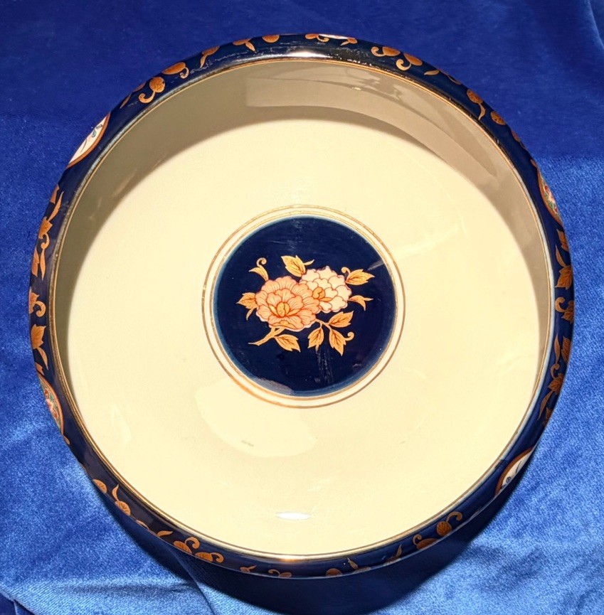Vintage Japanese Arita Porcelain Bowl