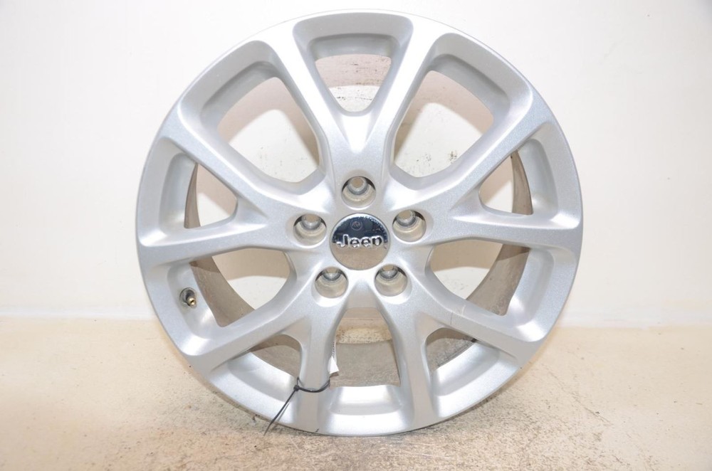 2014-2018 Jeep Cherokee 17x7 Silver 10-Spoke Aluminum Rim 890088