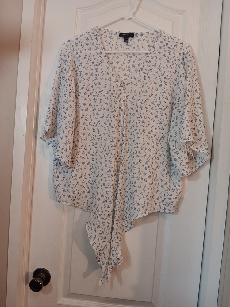 Tamara H Women's Floral Ruffle Sleeve Blouse Size L, Blue, Tie Front