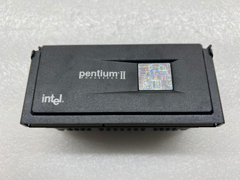 Intel Pentium II 400MHz Slot 1 Processor with Heat Sink and Free Shipping