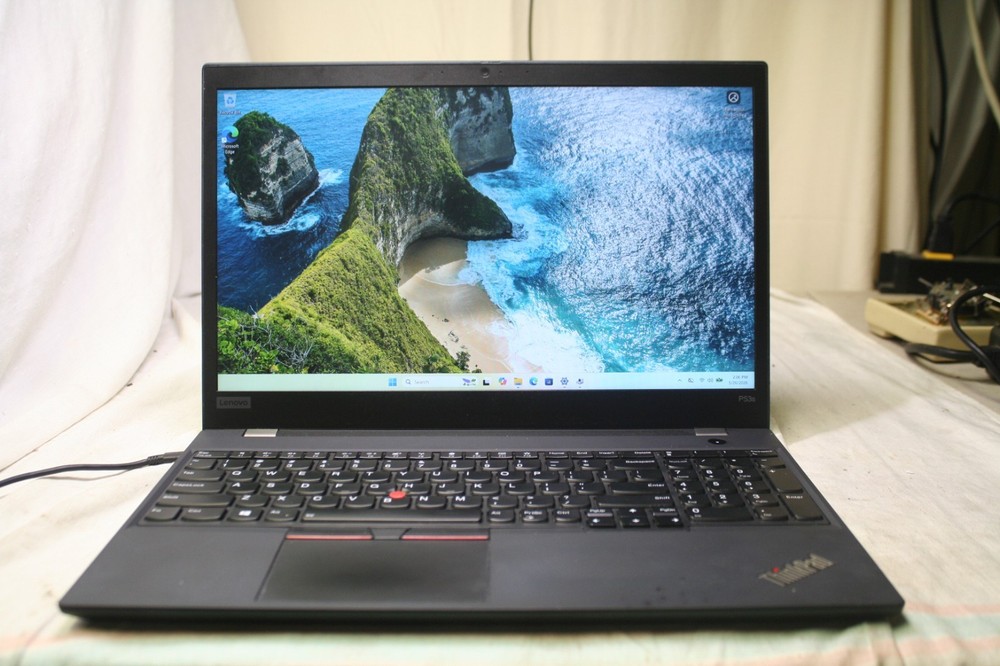 Lenovo ThinkPad P53S i7-8565U, 1.80GHz, 16GB, 512GB SSD Touch Screen, Win 11P