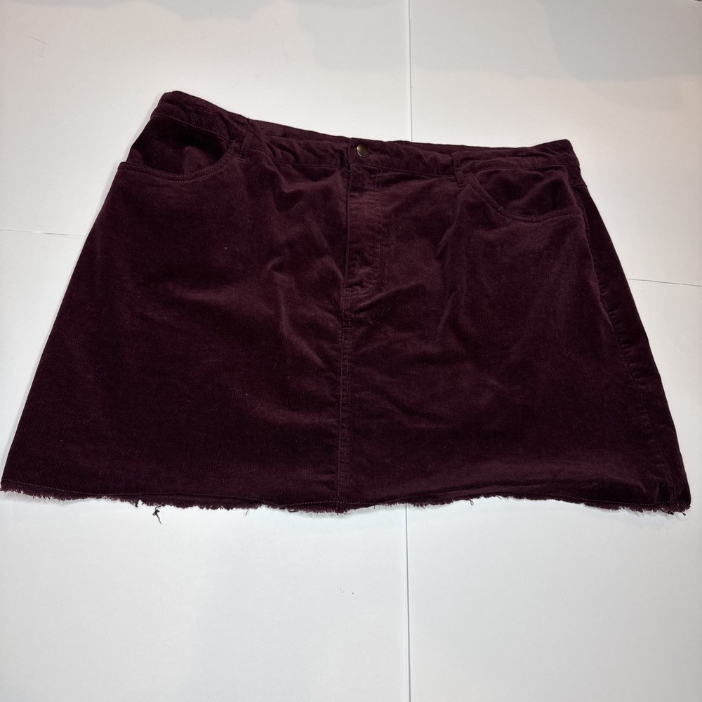Forever 21+ Burgundy Red Corduroy Stretch Cotton Raw Hem Mini Skirt Plus Size 3X