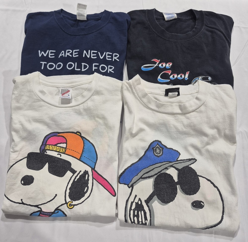 Lot Of 4 Vintage Peanuts Snoopy  Asst. Tshirts  Size Lrg