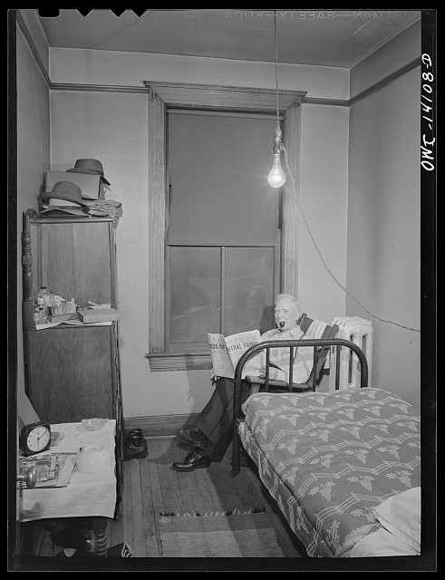 Photo:Gibson Indiana Timothy H Fitzpatrick Railroad YMCA 1943 Jan