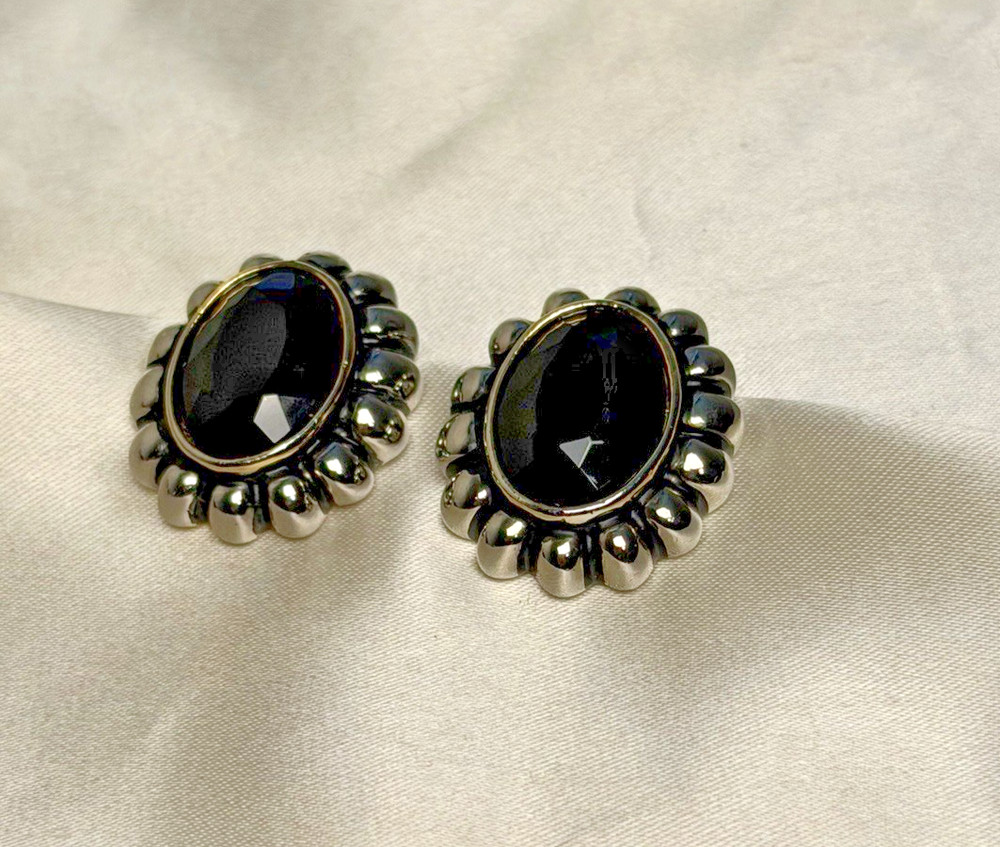 Vintage Black Statement Clip-On Earrings – Bold Silver Tone & Faceted Stone