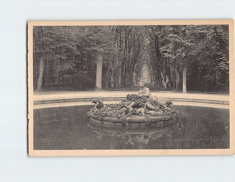 Postcard Fountain of Spring in the Parc du Château de Versailles France