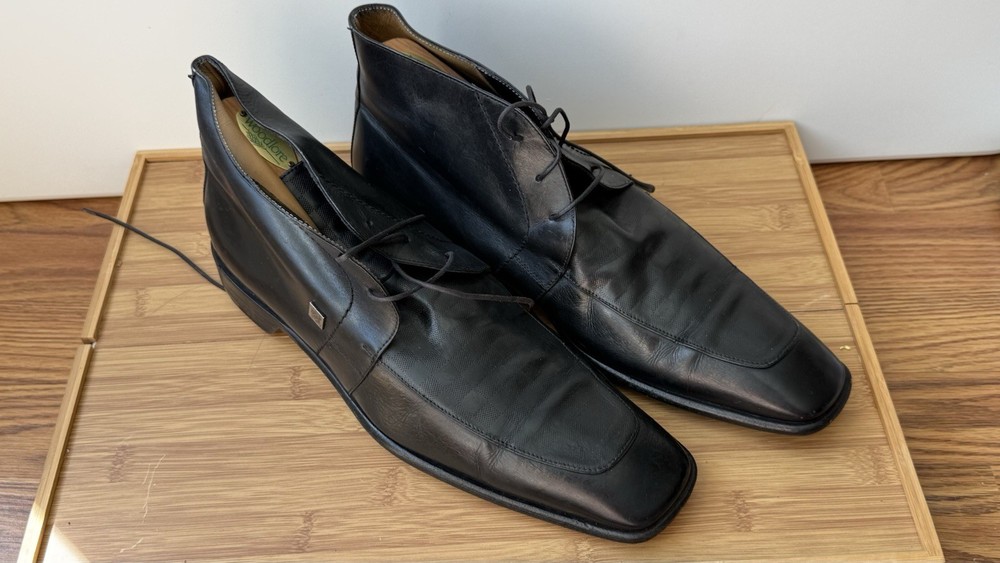 Louis Vuitton Men’s Leather Boots Size 11 Black Dress Shoes Made in Italy