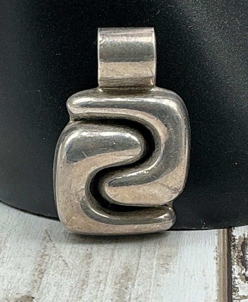 Vintage Modernist 925 Sterling Silver Geometric Maze Pendant