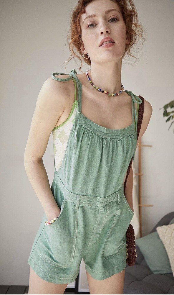 Urban Outfitters Ivy Green Tie Shoulder Shortall Overall Romper Size Small