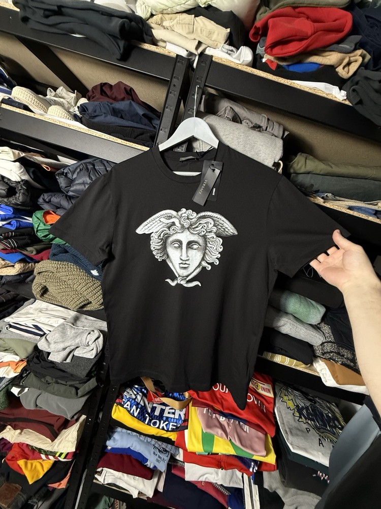 🇮🇹 NWT Versace Medusa Head T-Shirt Black Graphic Tee Cotton Size L Italy Rare