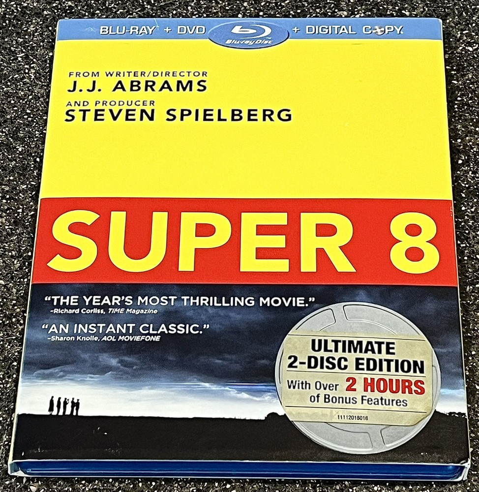SUPER8 Blu-Ray/DVD Combo w/ Slipcover (2011) - FULLY TESTED with FREE SHIPPING!!